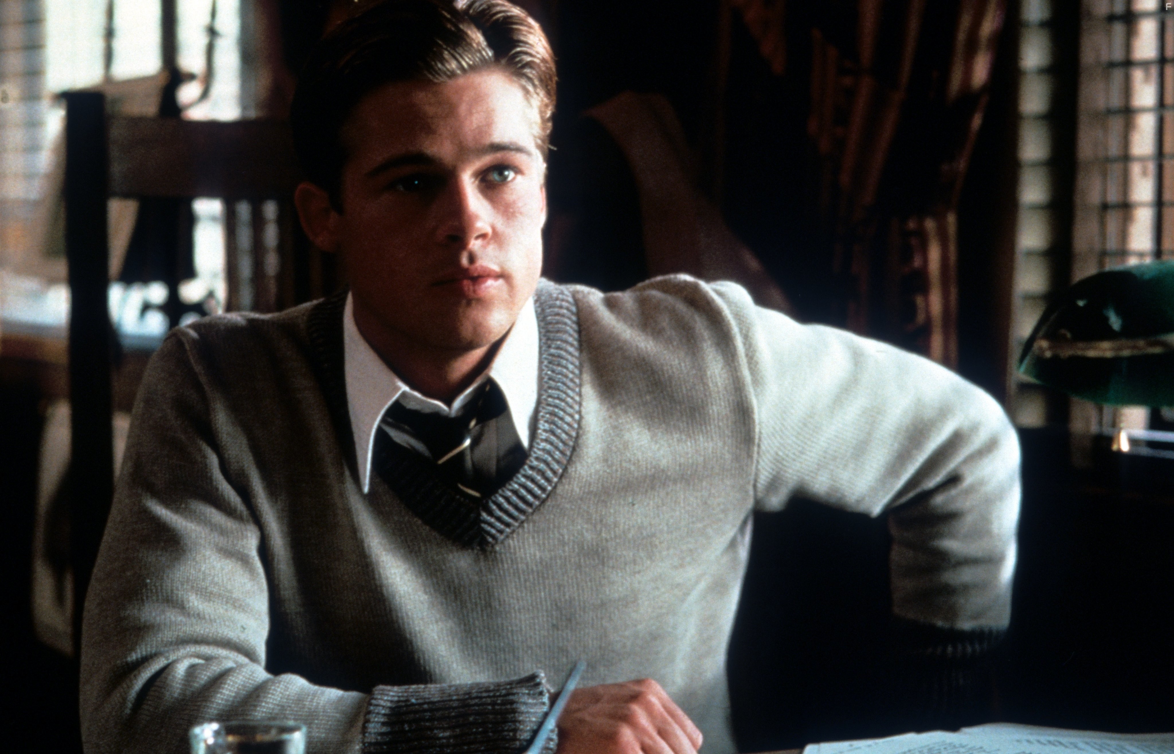 Brad Pitt in Там, где течет река (1992)
