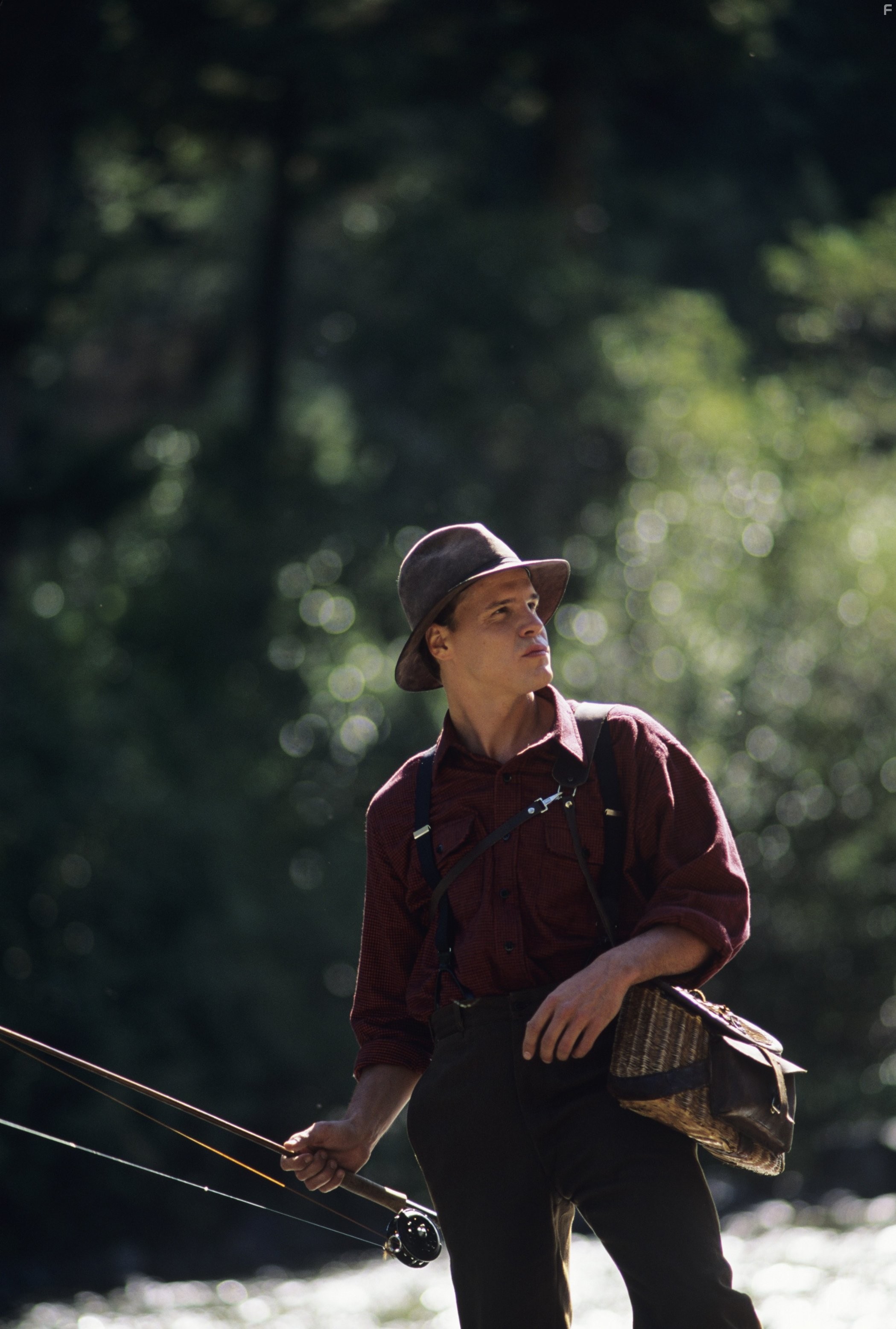 Craig Sheffer in Там, где течет река (1992)