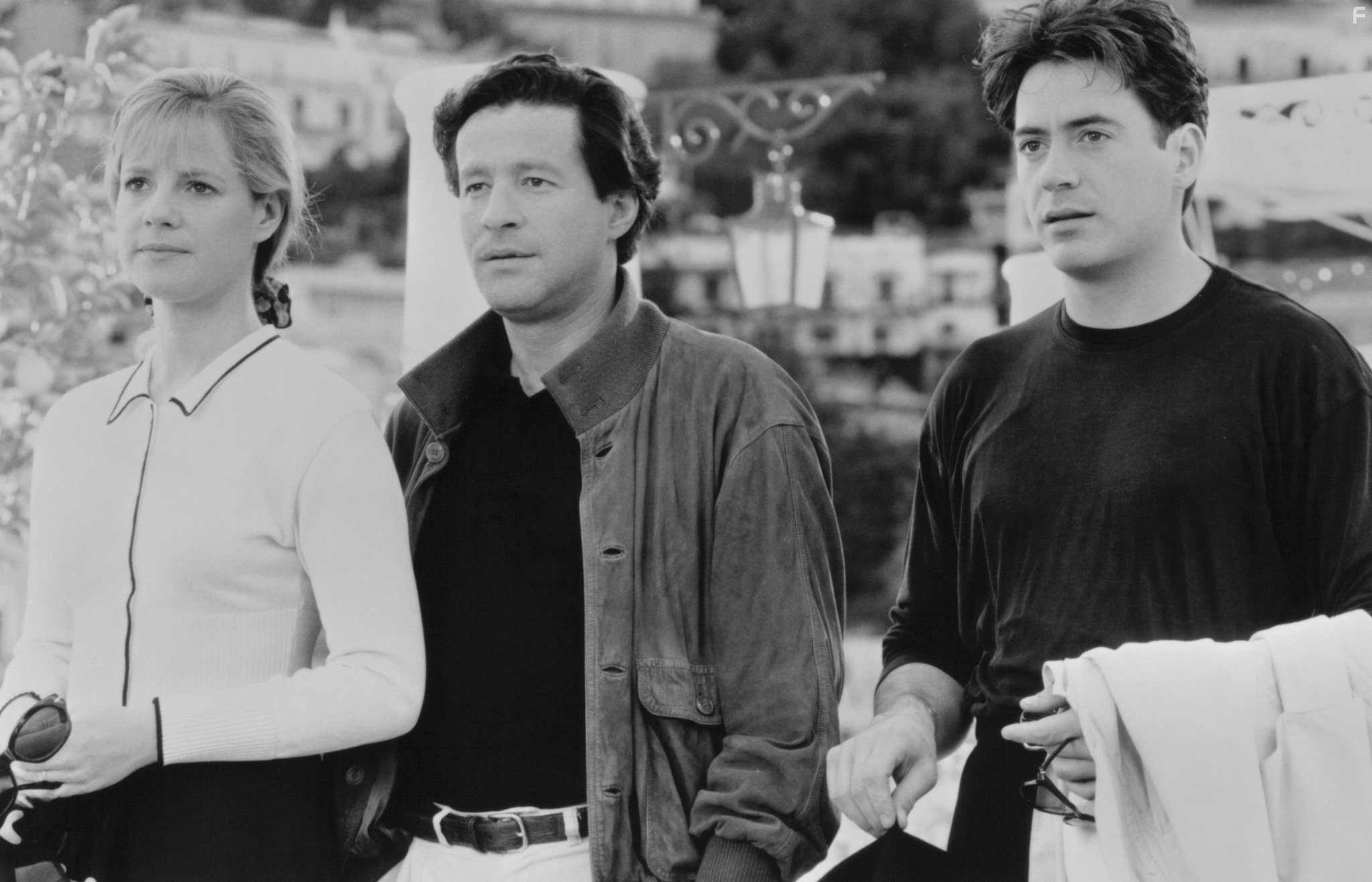 Robert Downey Jr., Bonnie Hunt, and Joaquim de Almeida in Только ты (1994)