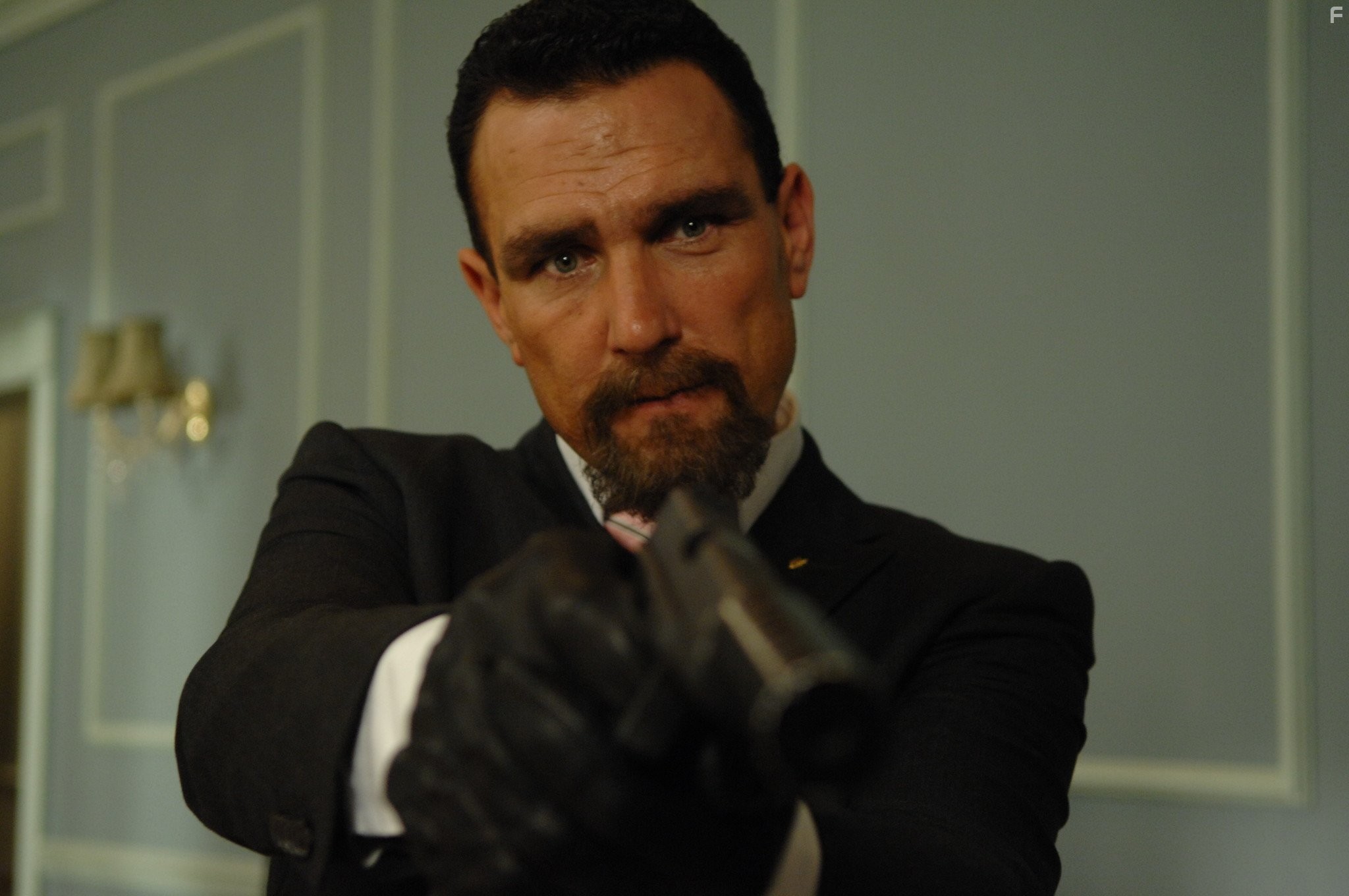 Vinnie Jones in Жизнь за брата (2010)