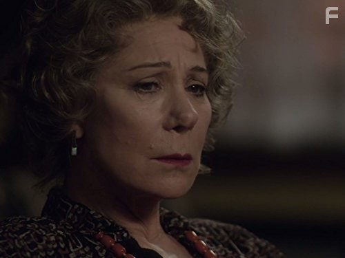 Zo? Wanamaker in Пуаро (1989)