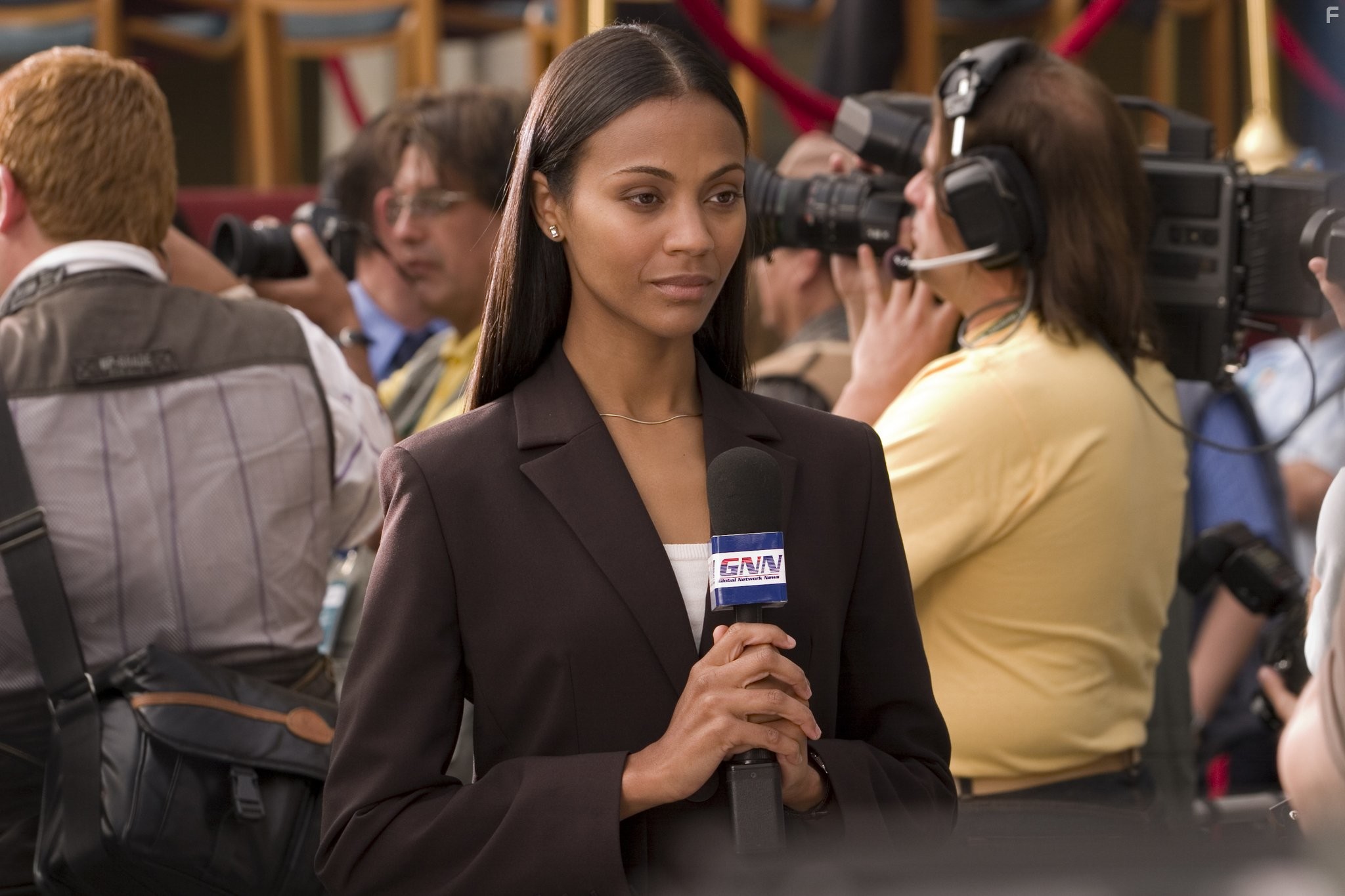 Zoe Saldana in Точка обстрела (2008)