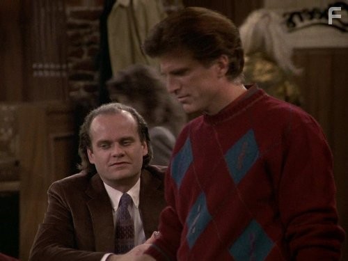 Ted Danson and Kelsey Grammer in Чирc (1982)