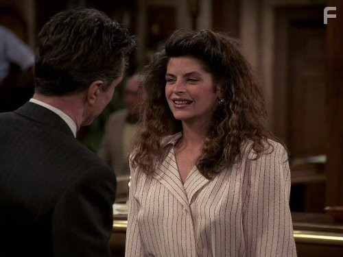 Kirstie Alley and Tom Skerritt in Чирc (1982)