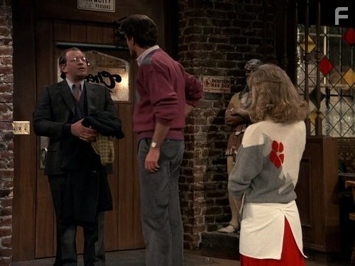 Ted Danson, Shelley Long, and Kenneth Tigar in Чирc (1982)