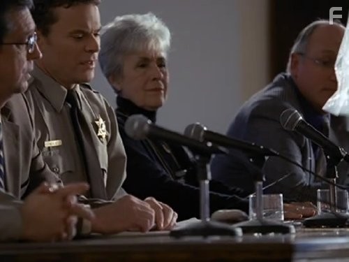 Поверхность (2005)