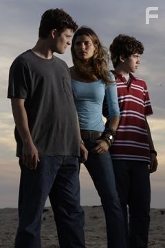 Jay R. Ferguson, Lake Bell, and Carter Jenkins in Поверхность (2005)