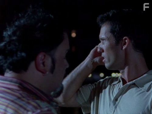 Jeffrey Donovan and Paul Tei in Чёрная метка (2007)