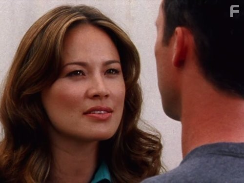 Jeffrey Donovan and Moon Bloodgood in Чёрная метка (2007)
