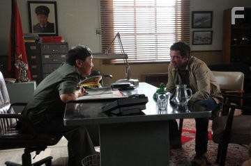 Kay Tong Lim and James Purefoy in The Philanthropist (2009)