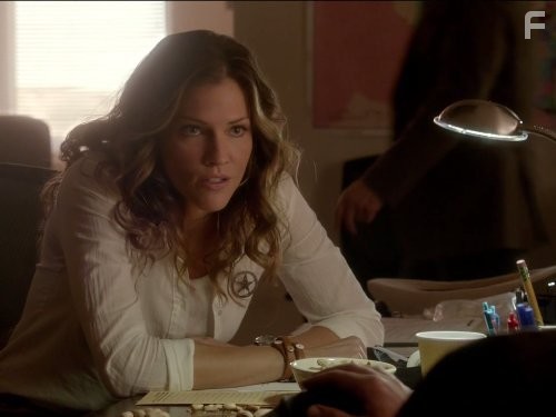 Tricia Helfer in Опасные женщины (2014)