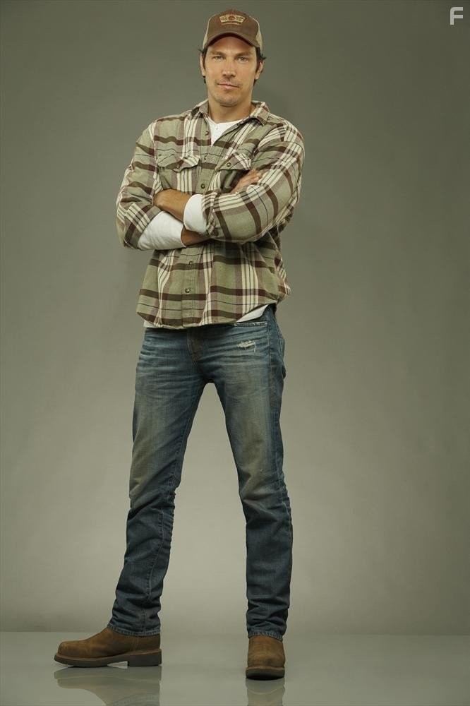 Michael Trucco in Опасные женщины (2014)