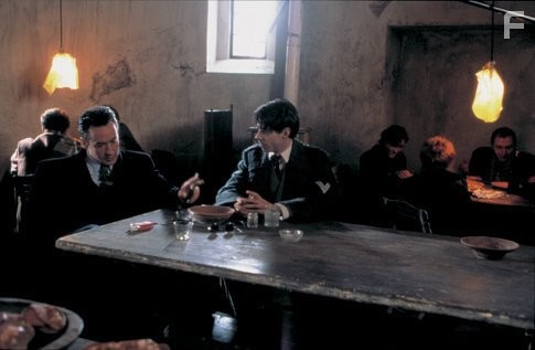 John Cusack and Noah Taylor in Макс (2002)