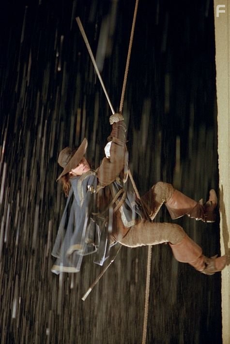 Justin Chambers in Мушкетёр (2001)