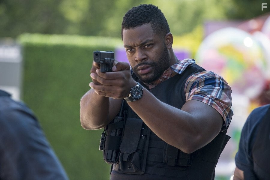 LaRoyce Hawkins in Полиция Чикаго (2014)