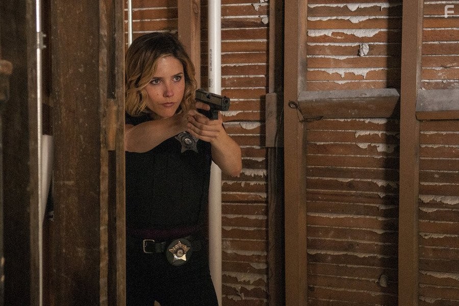 Sophia Bush in Полиция Чикаго (2014)