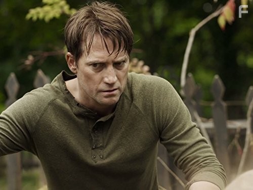 Jim Thorburn in Спираль (2014)