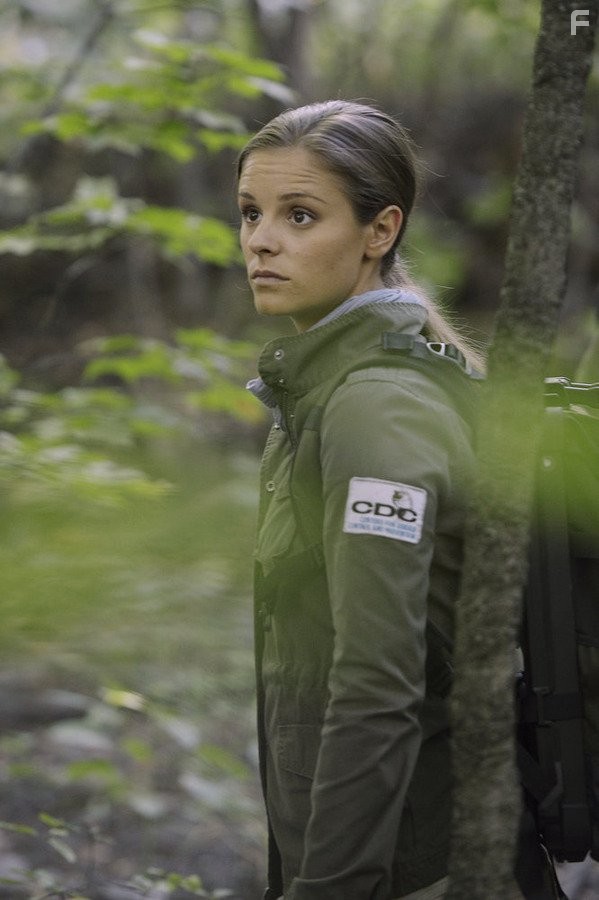 Jordan Hayes in Спираль (2014)