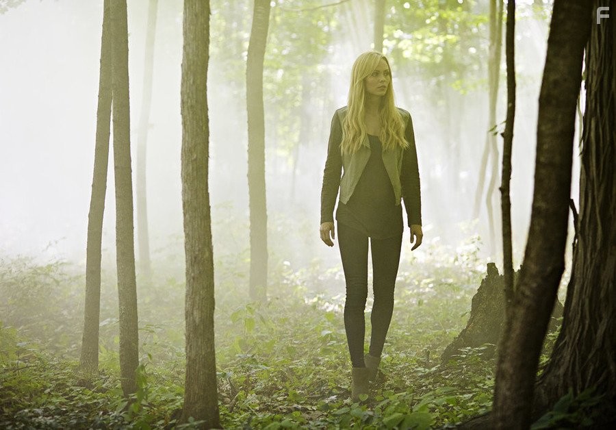 Укушенная (2014)