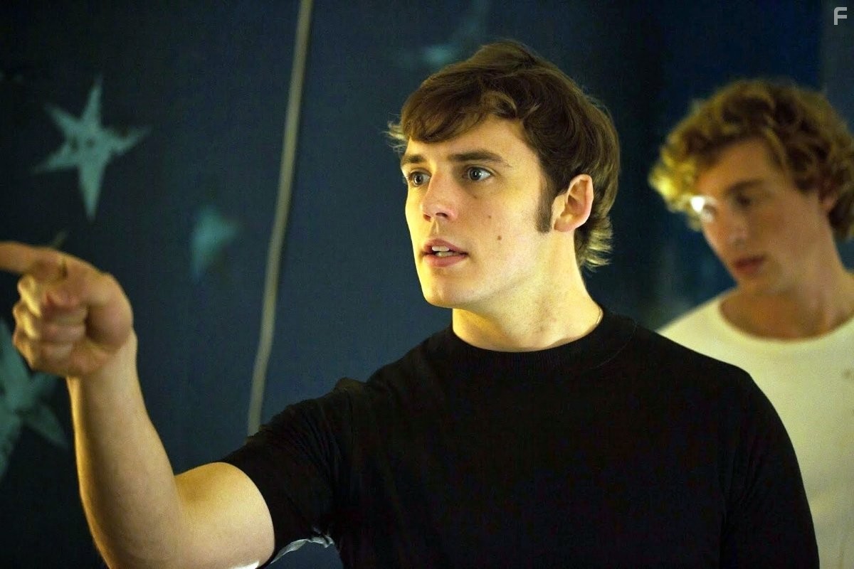 Sam Claflin in Эксперимент: Зло (2014)