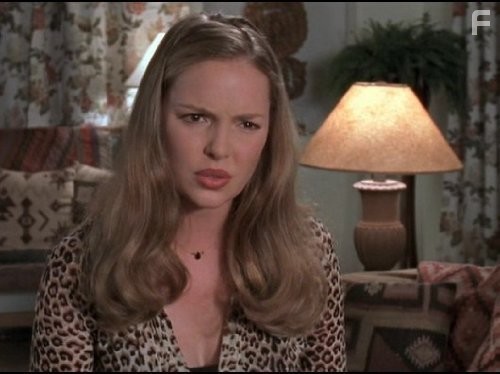 Katherine Heigl in Город пришельцев (1999)