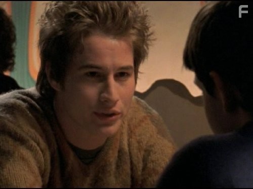 Brendan Fehr in Город пришельцев (1999)