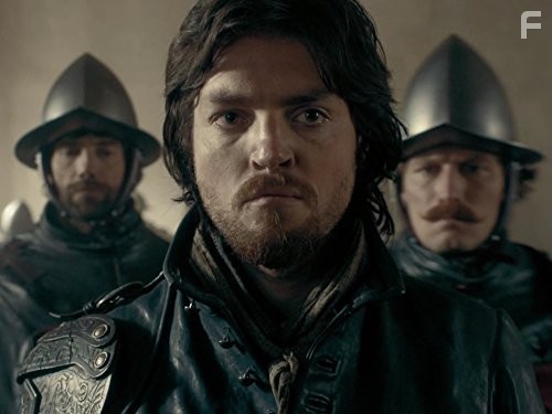 Tom Burke in Мушкетеры (2014)