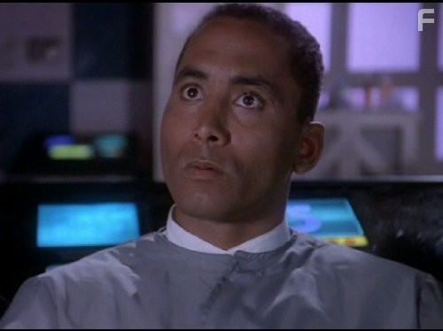 Richard Biggs in Вaвилон 5 (1994)