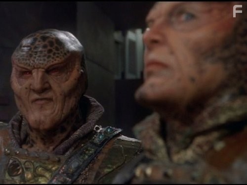 Andreas Katsulas in Вaвилон 5 (1994)