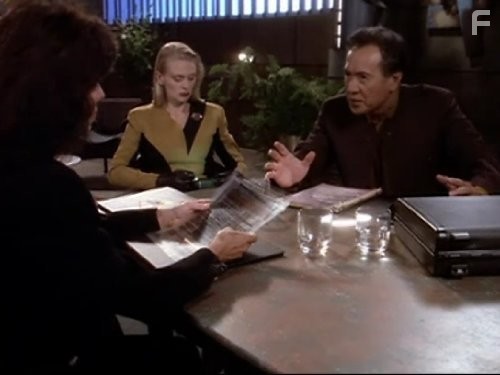 Вaвилон 5 (1994)