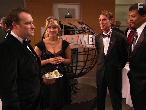 David Hewlett, Bill Nye, Jewel Staite, and Neil deGrasse Tyson in Звёздные врата: Атлантида (2004)
