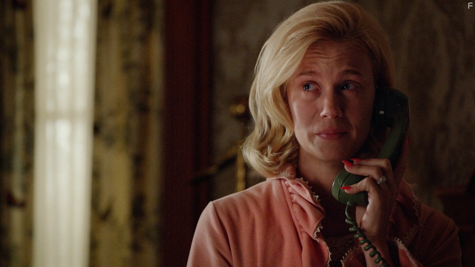 January Jones in Безумцы (2007)