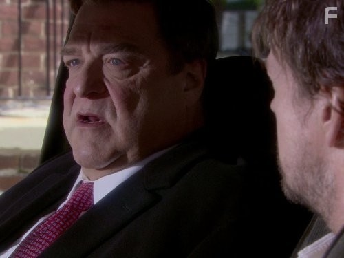 John Goodman in Схватка (2007)