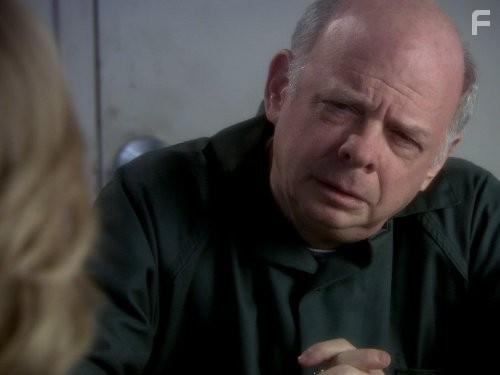 Wallace Shawn in Схватка (2007)