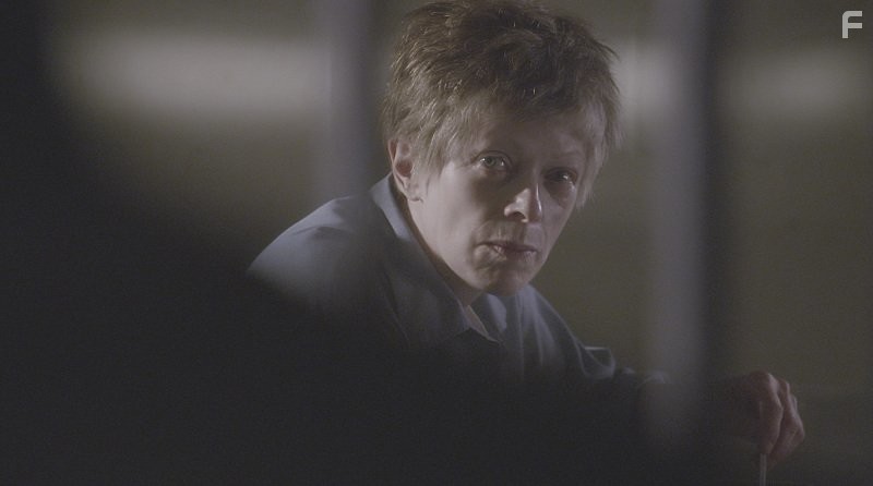 Frances Fisher in Мыслить как преступник (2005)