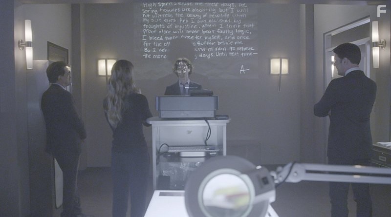 Joe Mantegna, Thomas Gibson, A.J. Cook, and Matthew Gray Gubler in Мыслить как преступник (2005)