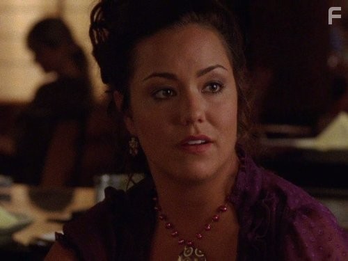 Katy Mixon in На дне (2009)