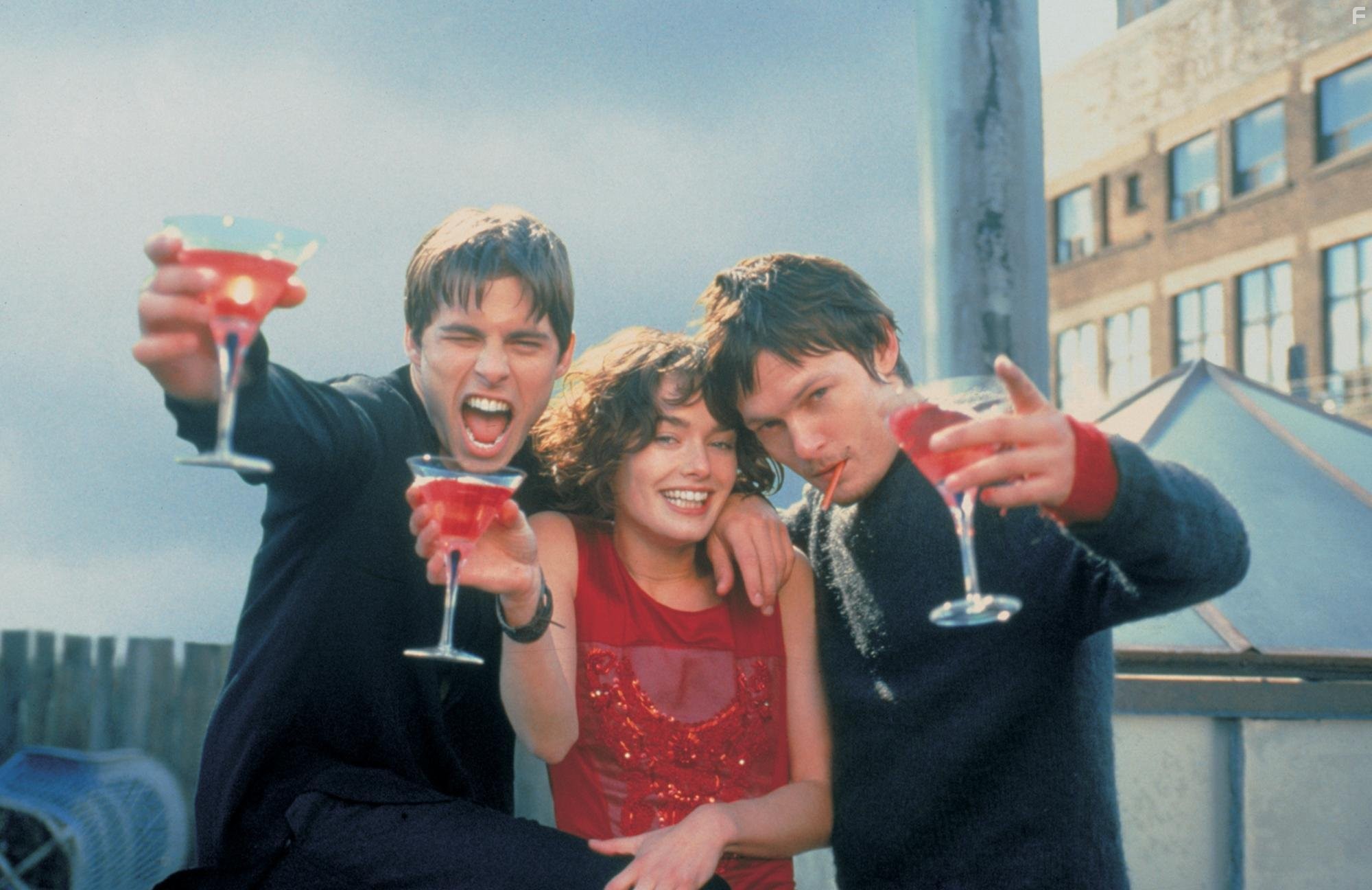 James Marsden, Norman Reedus, and Lena Headey in Сплетня (2000)