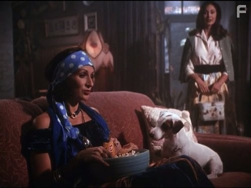 Natalija Nogulich in Байки из склепа (1989)