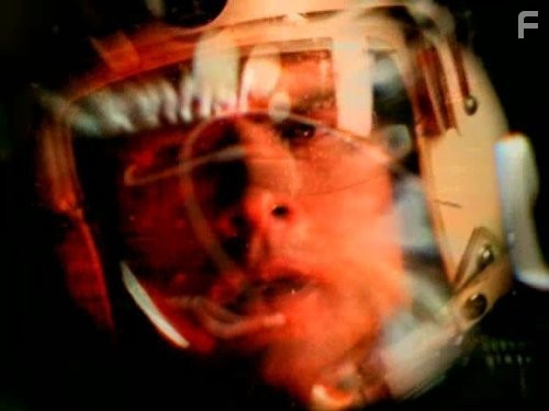 Ben Browder in Далеко во Вселенной (1999)