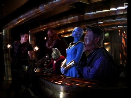 Далеко во Вселенной (1999)