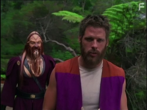 Далеко во Вселенной (1999)