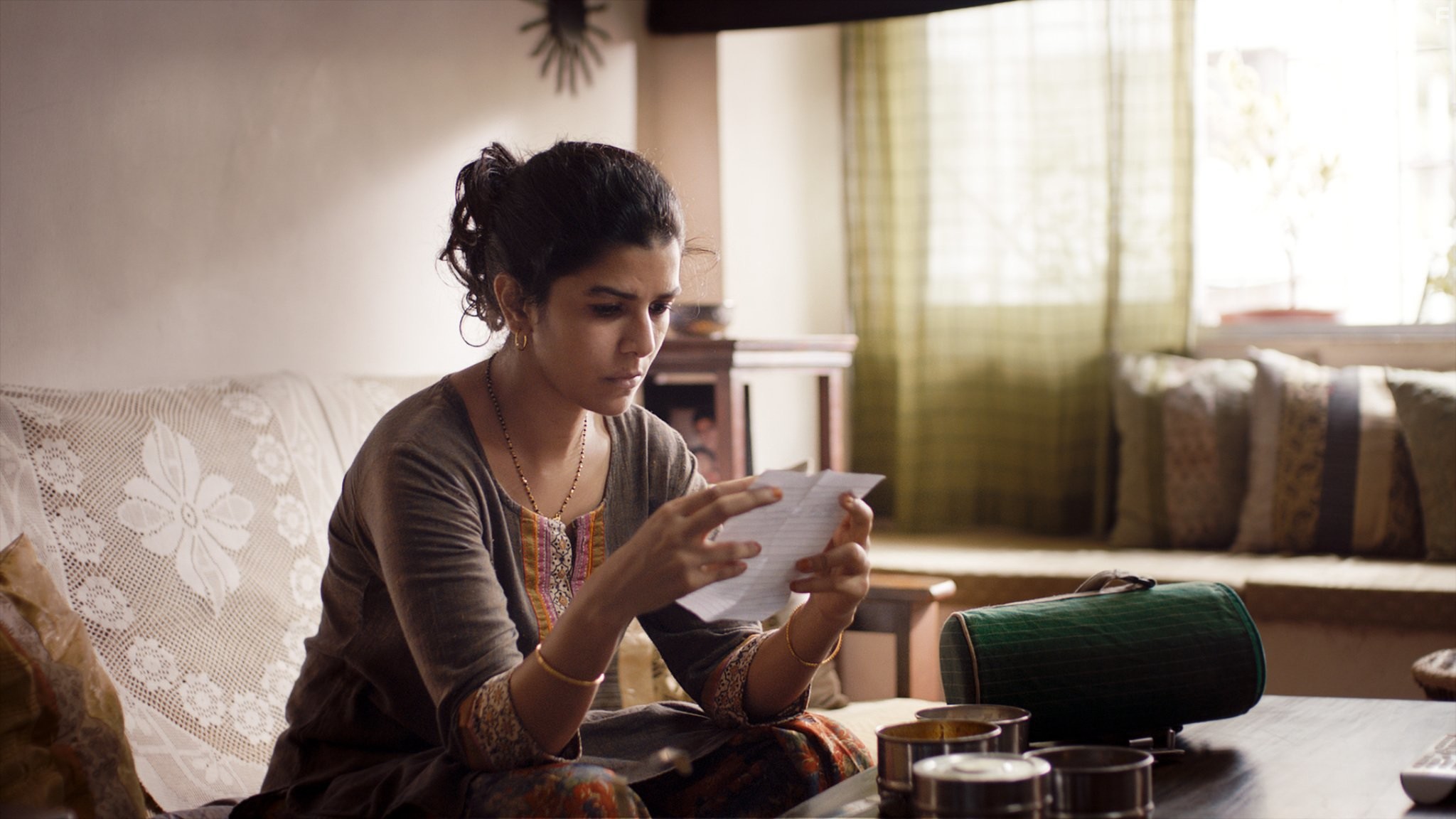 Nimrat Kaur in Ланчбокс (2013)