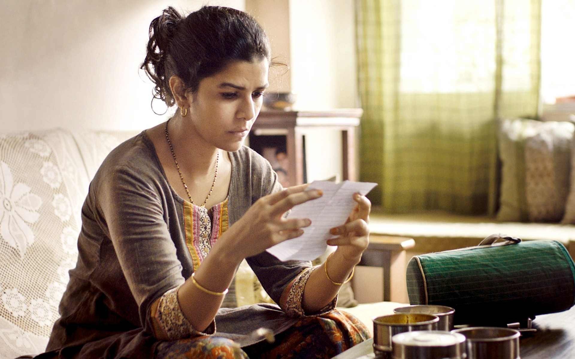 Nimrat Kaur in Ланчбокс (2013)