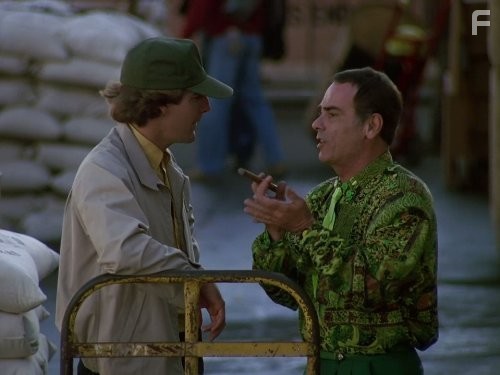 Scott Bakula and Dean Stockwell in Квантовый скачок (1989)