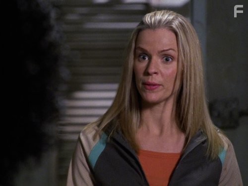 Ingrid Kavelaars in Иеремия (2002)