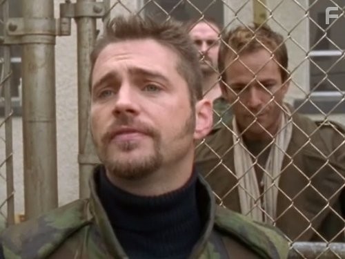 Luke Perry and Jason Priestley in Иеремия (2002)