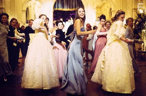 Amanda Bynes, Connie Powney, and Cassie Powney in Чегo хочет девушка (2003)