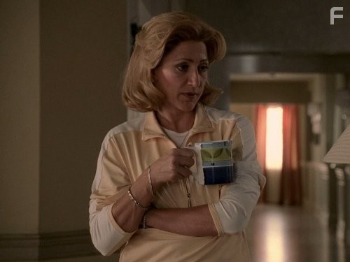 Edie Falco in Семья Сопрано (1999)