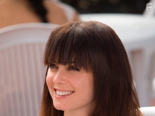 Mia Kirshner in Секс в другом городе (2004)